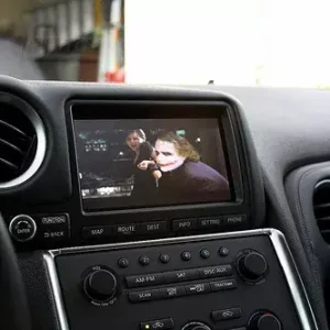 Bypass pro zobrazení videa během jízdy na Nissan GT-R R35 (08-) Značkový
