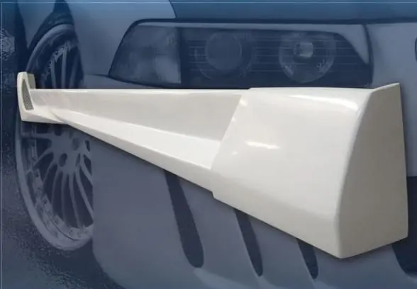 Značkový Kryty prahů NISSAN ALMERA I