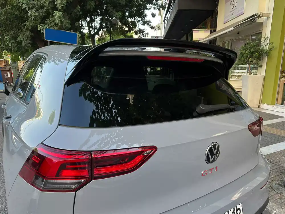 Vrácení Zdarma Střešní spoiler Volkswagen Golf Mk8 GTI / GTE / GTD / R-Line / R